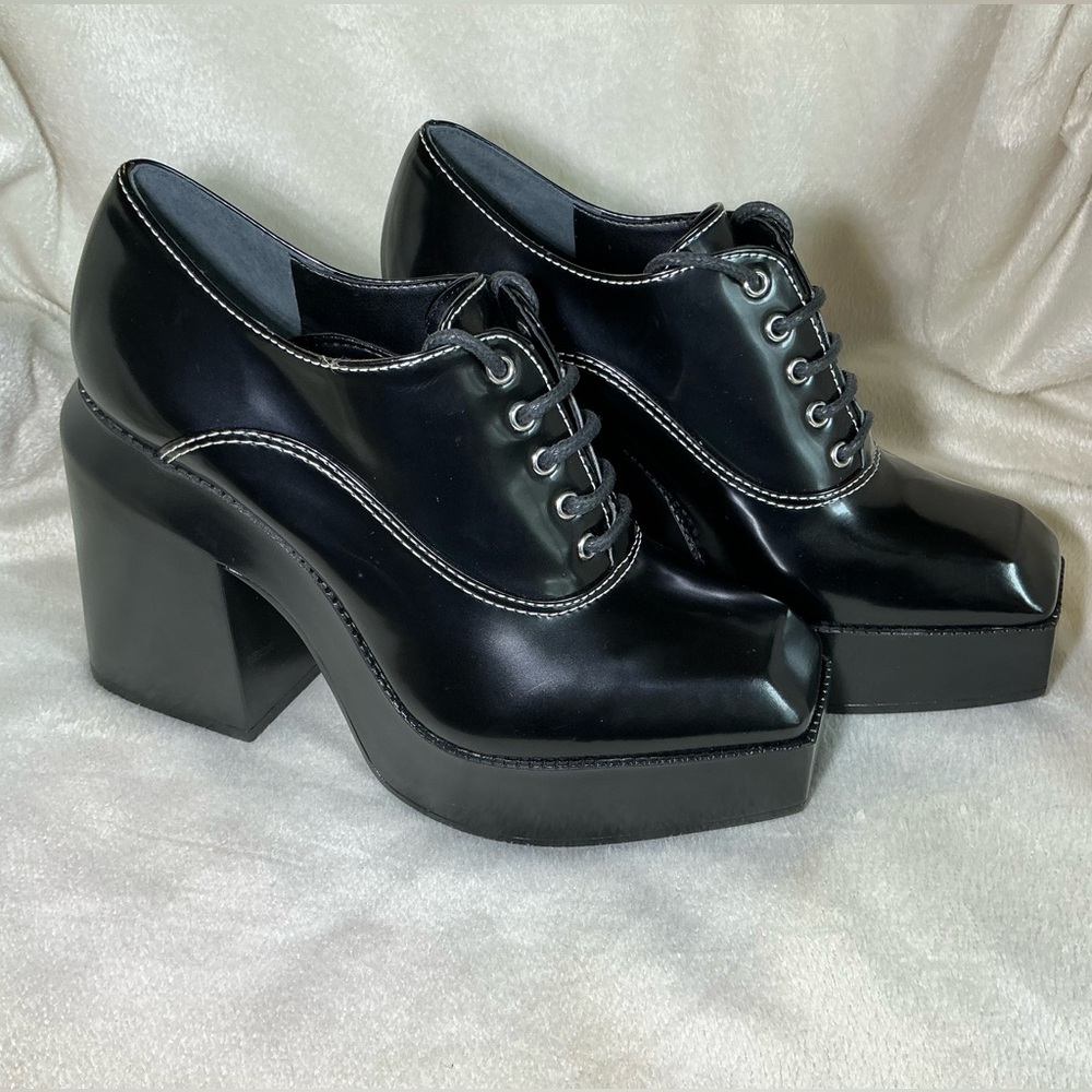 NEW Gianni Bini GB “City-Girl” Black Oxford Platform Patent Leather Shoes NWT - Picture 2 of 8